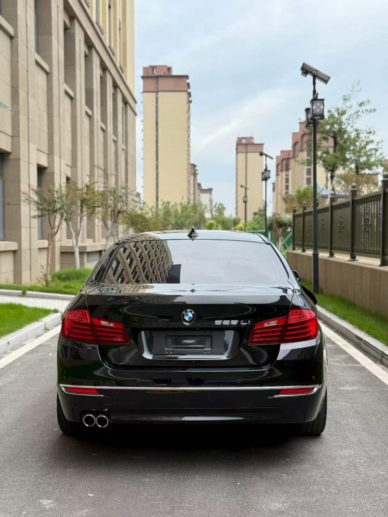 广州16年宝马5系5