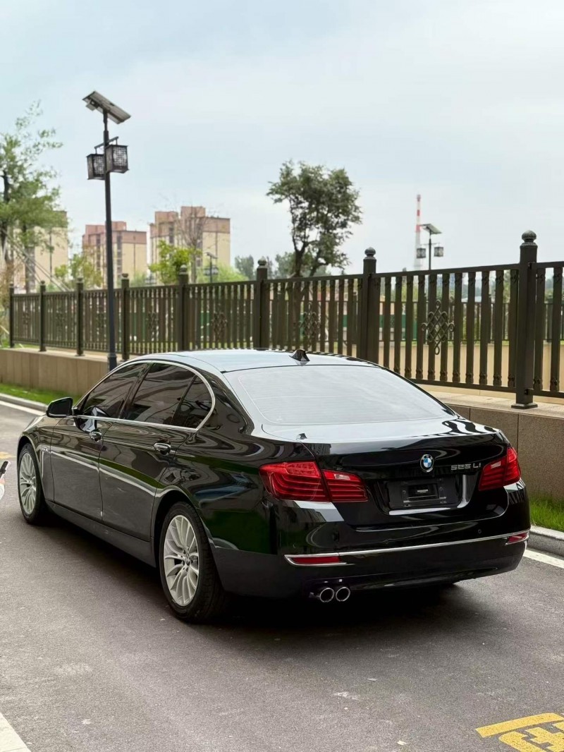 广州16年宝马5系6