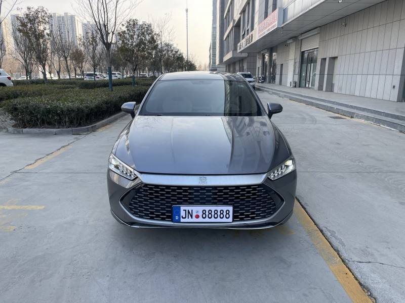 济宁24年比亚迪秦1