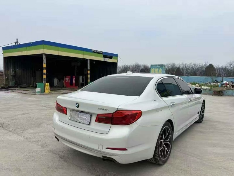 青岛18年宝马5系8
