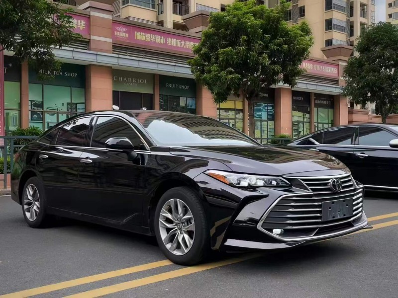 广州22年丰田亚洲龙2