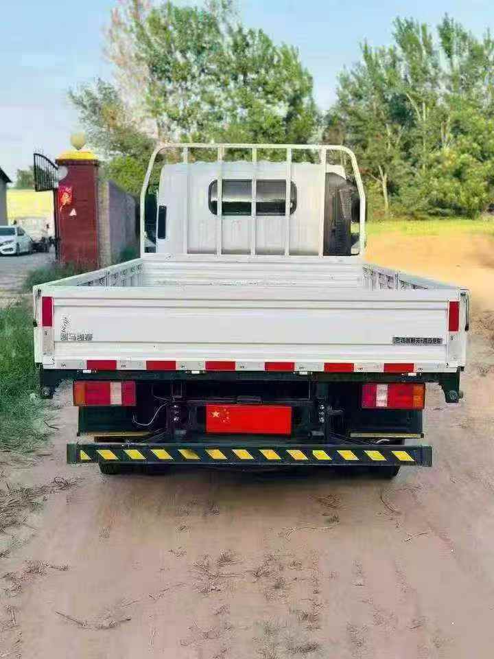 濮阳23年凯马汽车骏航9