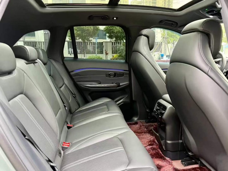 廣州22年蔚來ES68