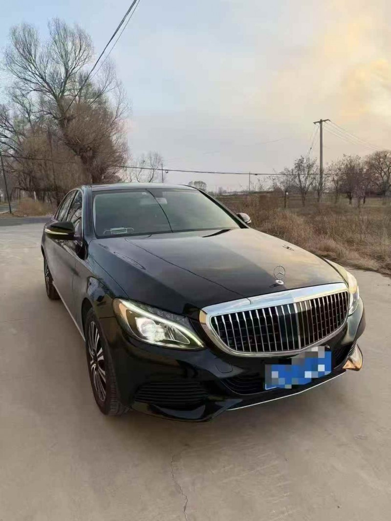 巴彦淖尔17年奔驰C3