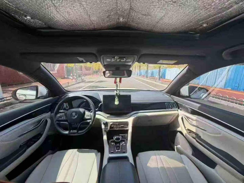 南平23年比亚迪宋4