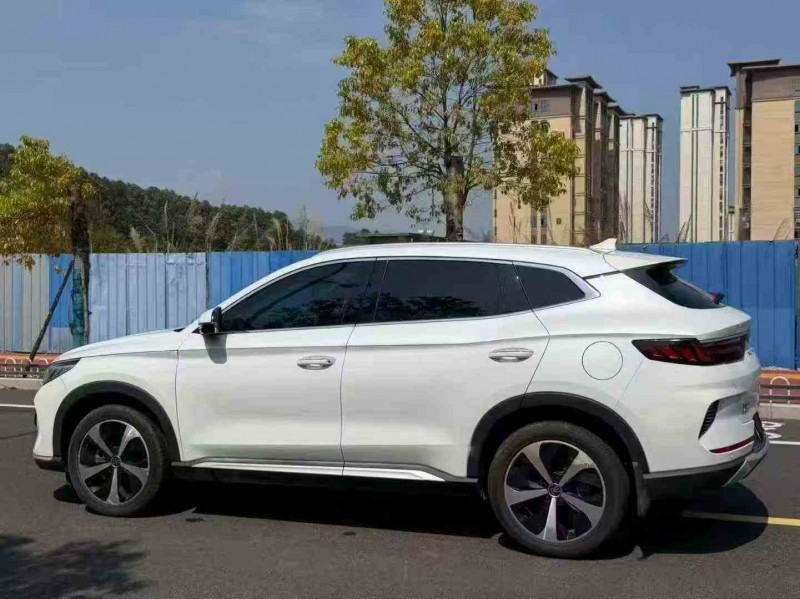 南平23年比亚迪宋8