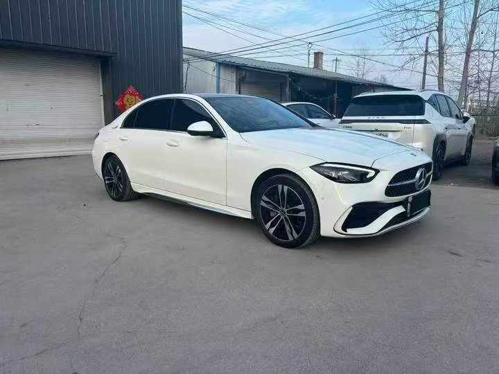 徐州24年奔驰CL2