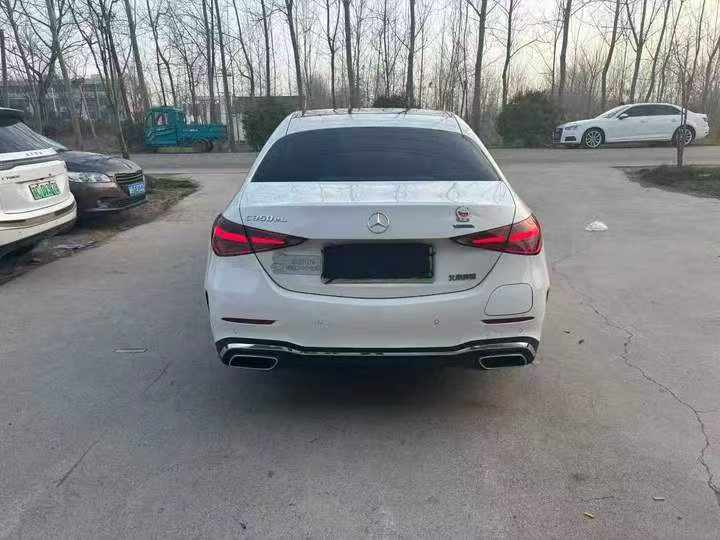 徐州24年奔驰CL9