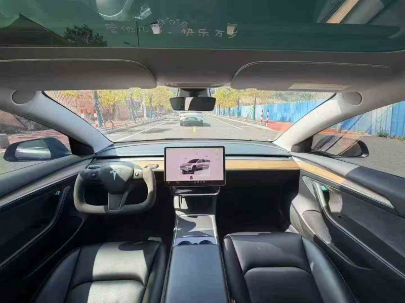 三明23年特斯拉MODEL 35