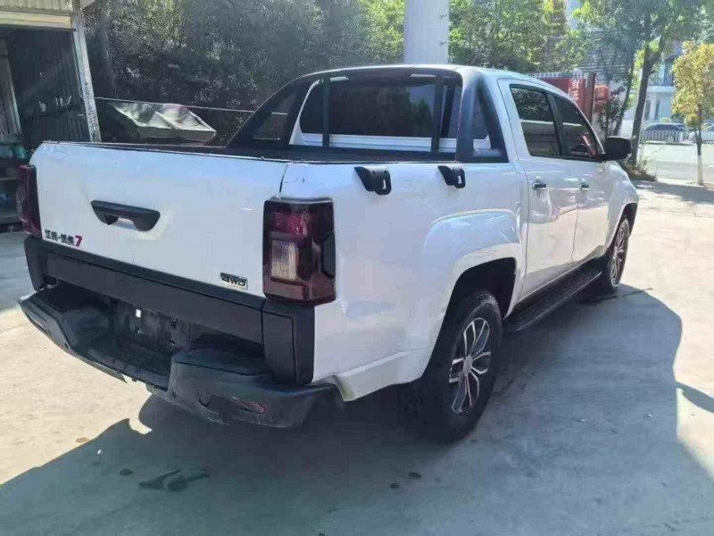 临沧23年江铃域虎5