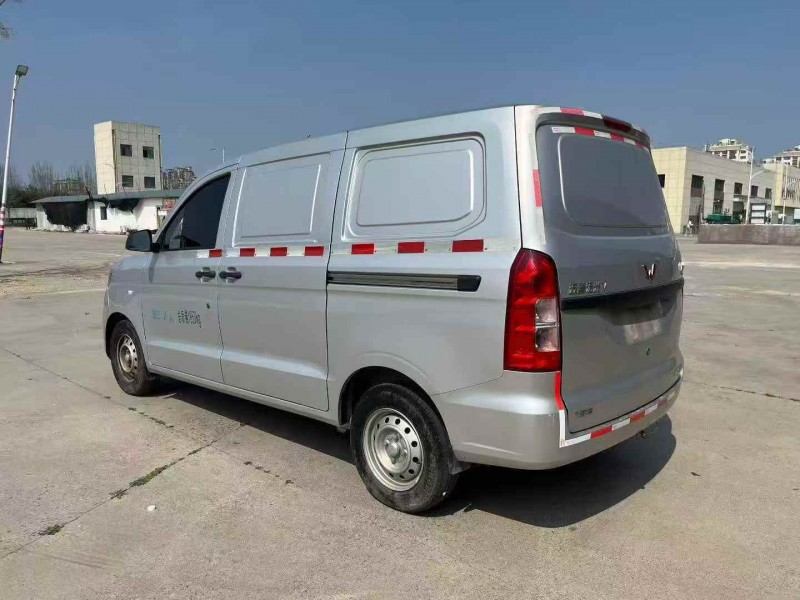 青岛23年五菱汽车宏光7