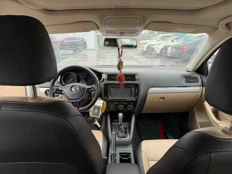 襄阳15年大众速腾6