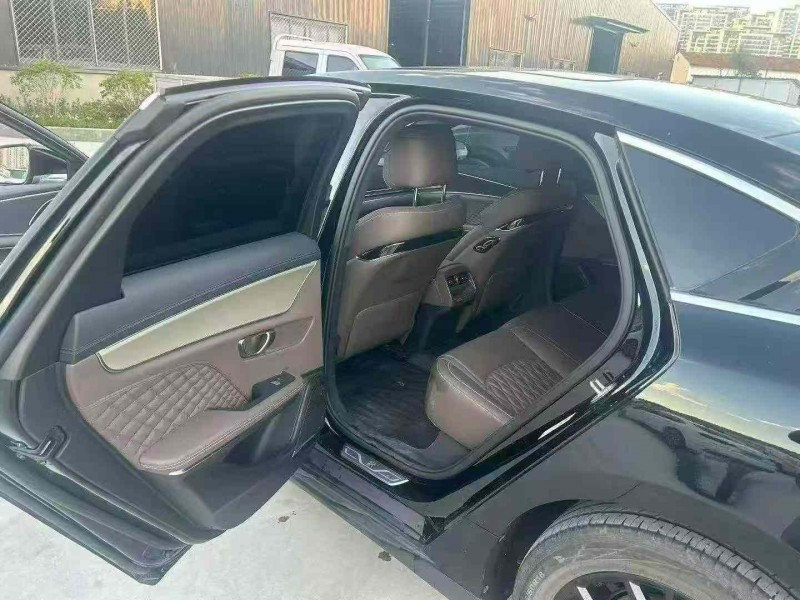 襄陽24年比亞迪漢5