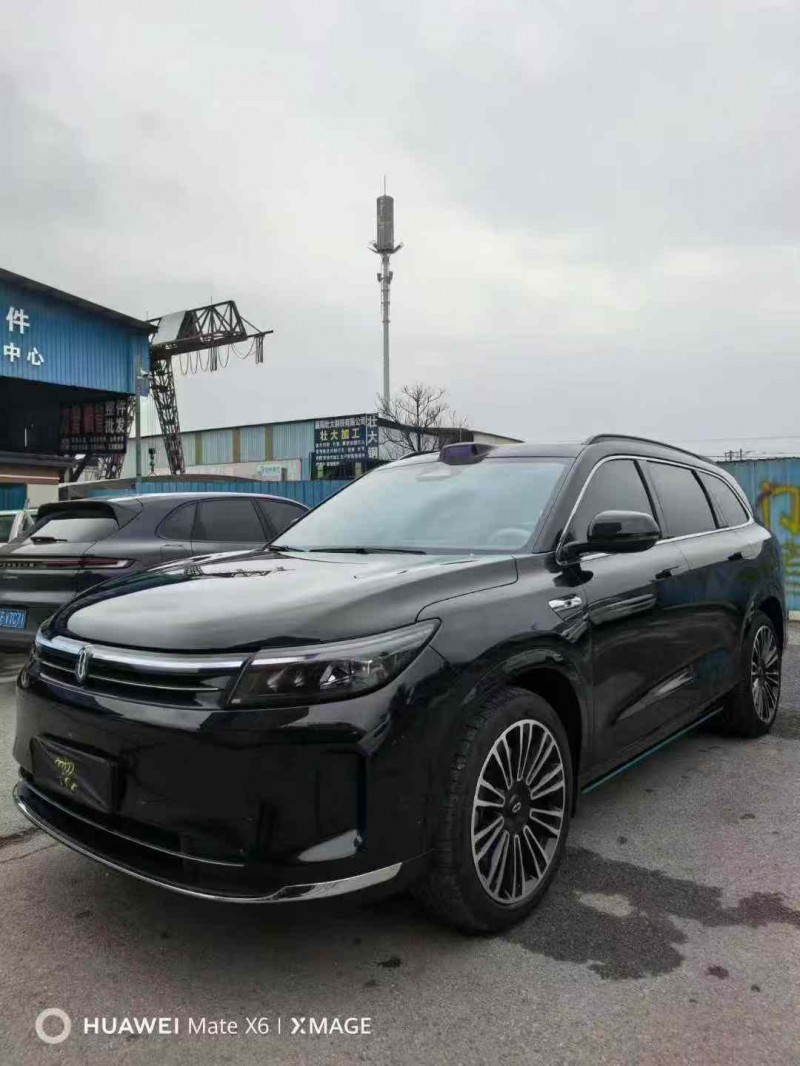 襄陽24年華為智選問界3