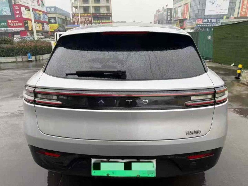 襄阳22年华为智选问界9