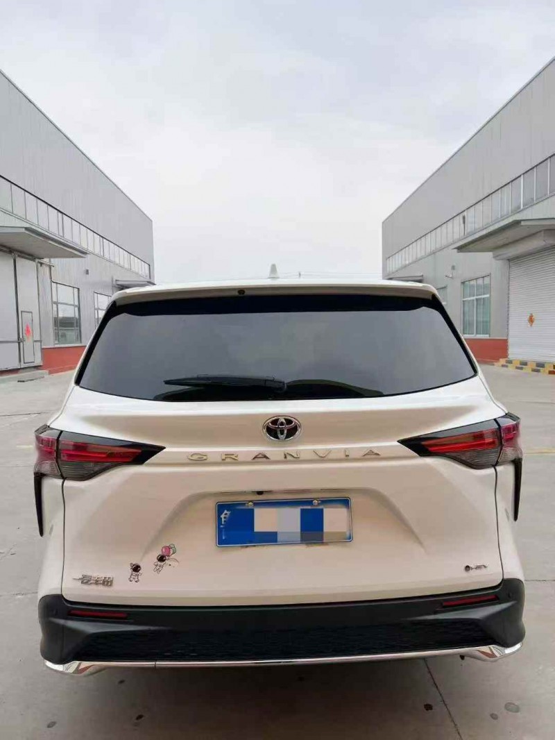 枣庄24年丰田格瑞维亚9