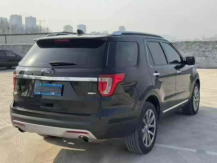 东营19年福特探险者7