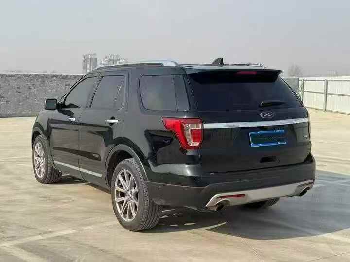 东营19年福特探险者9