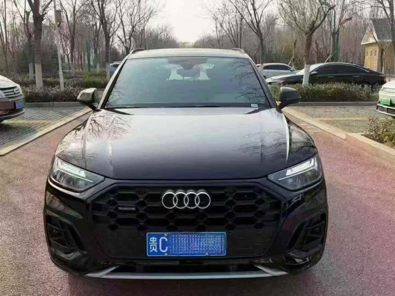 濟寧25年奧迪Q51