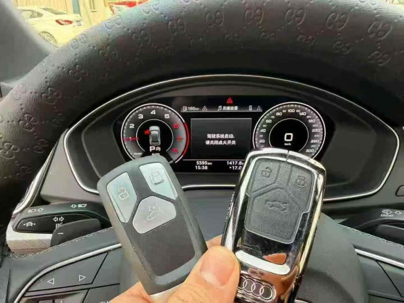 濟寧25年奧迪Q55