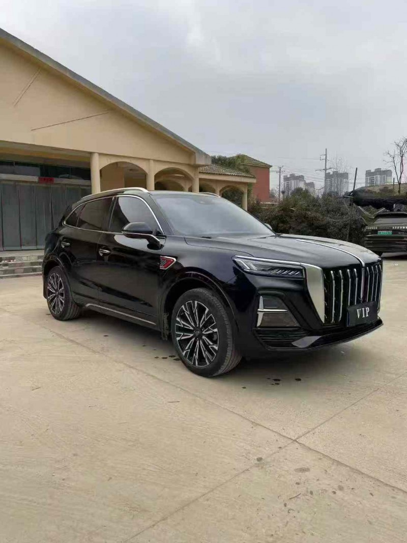 襄阳23年红旗HS52