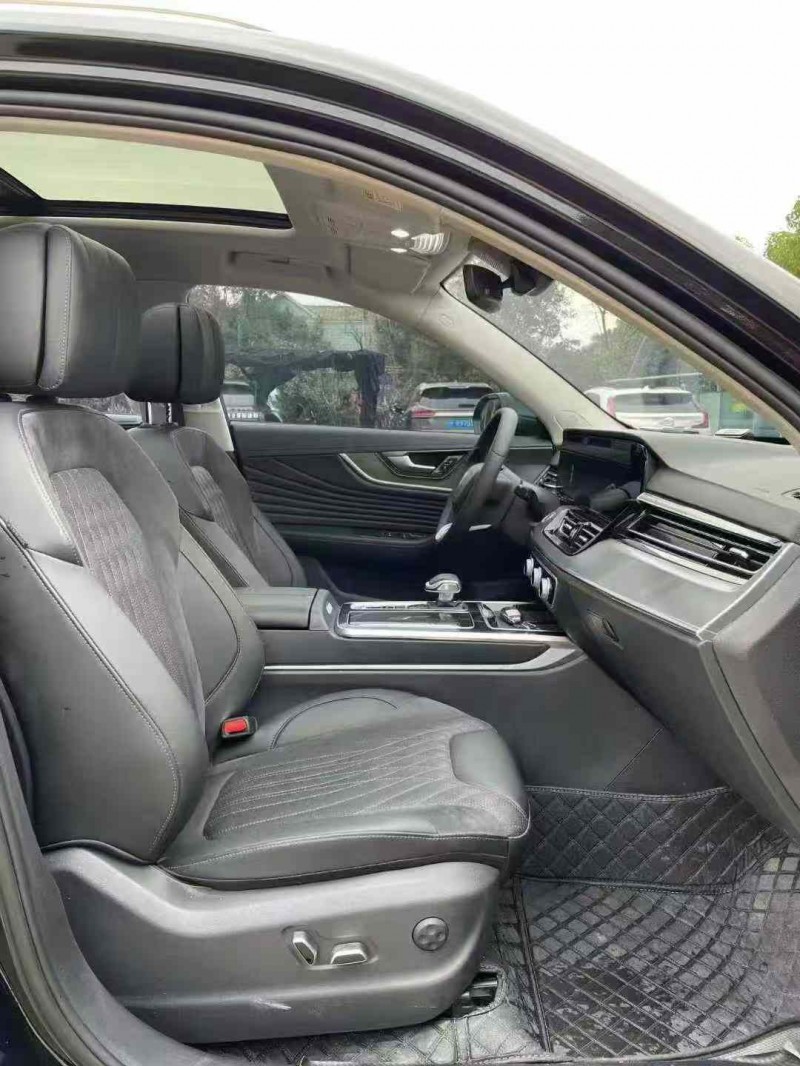 襄阳23年红旗HS57