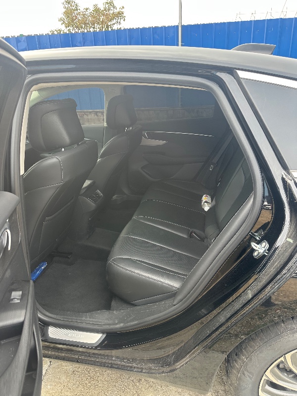 淮安24年别克君越7