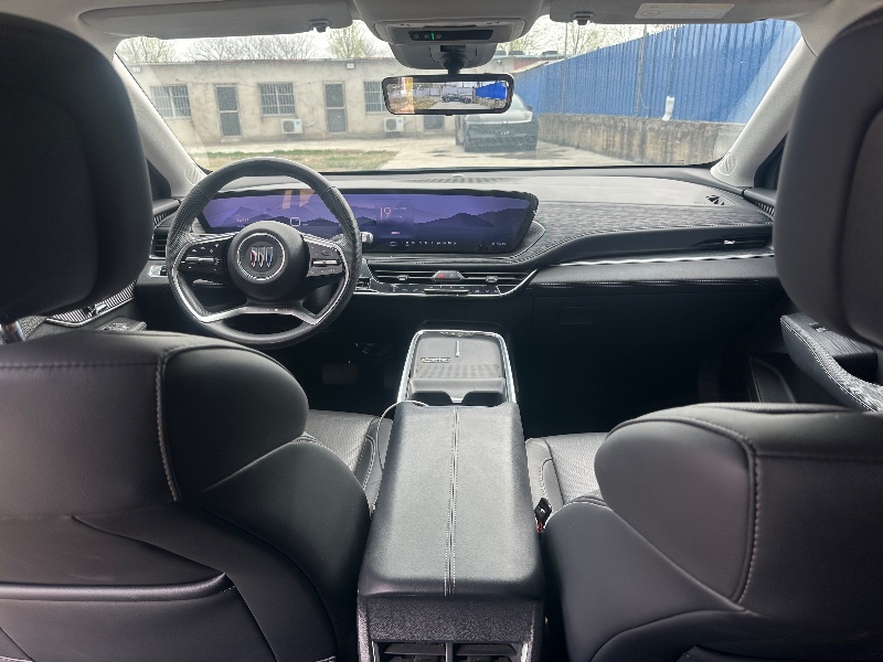 淮安24年别克君越9