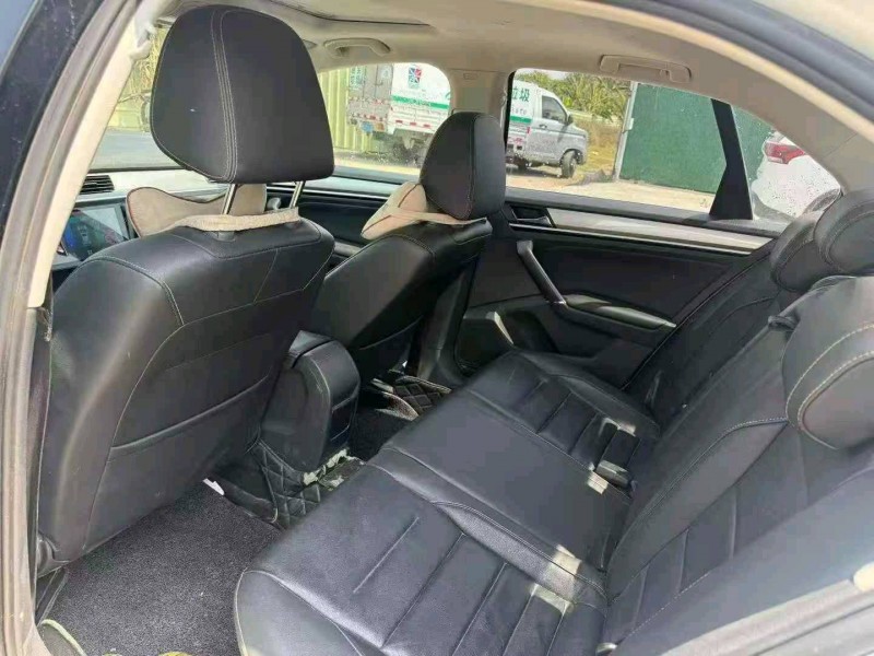 中山18年大众宝来6