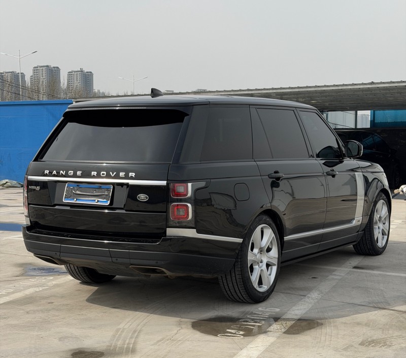 新乡20年路虎揽胜行政9