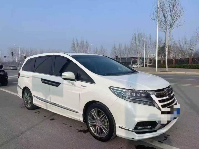 东营19年本田艾力绅2