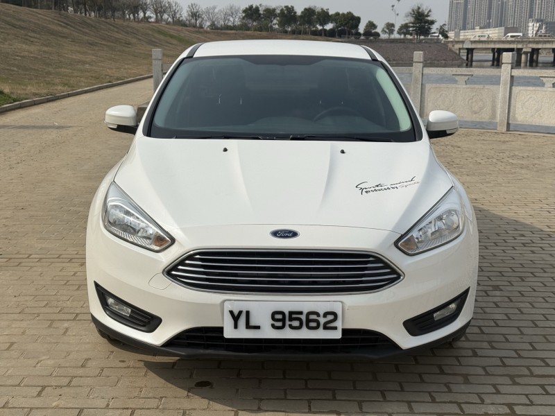 郑州17年福特福睿斯1