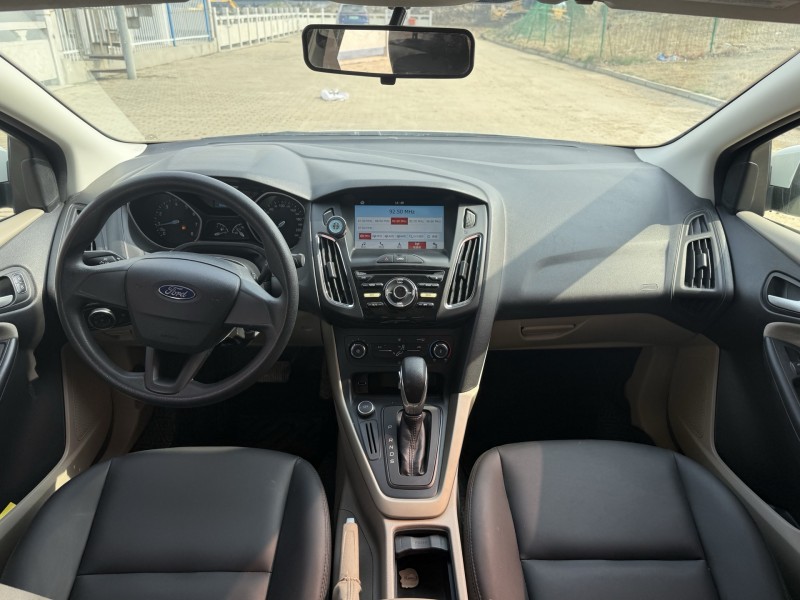 郑州17年福特福睿斯4