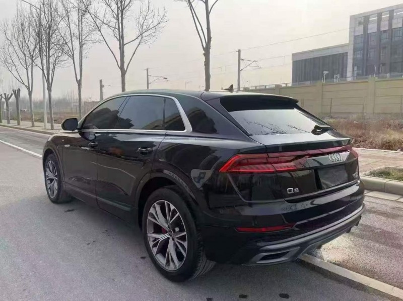 鹤壁20年奥迪Q88