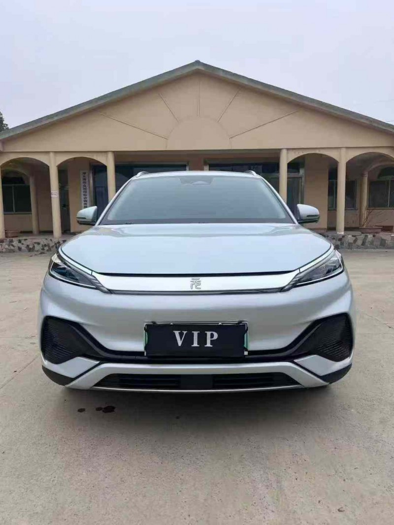 襄阳25年比亚迪元1