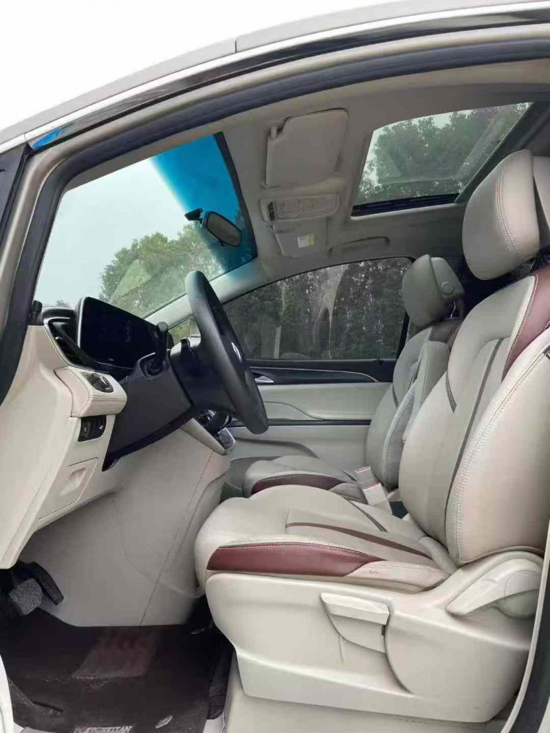 襄阳22年别克GL84