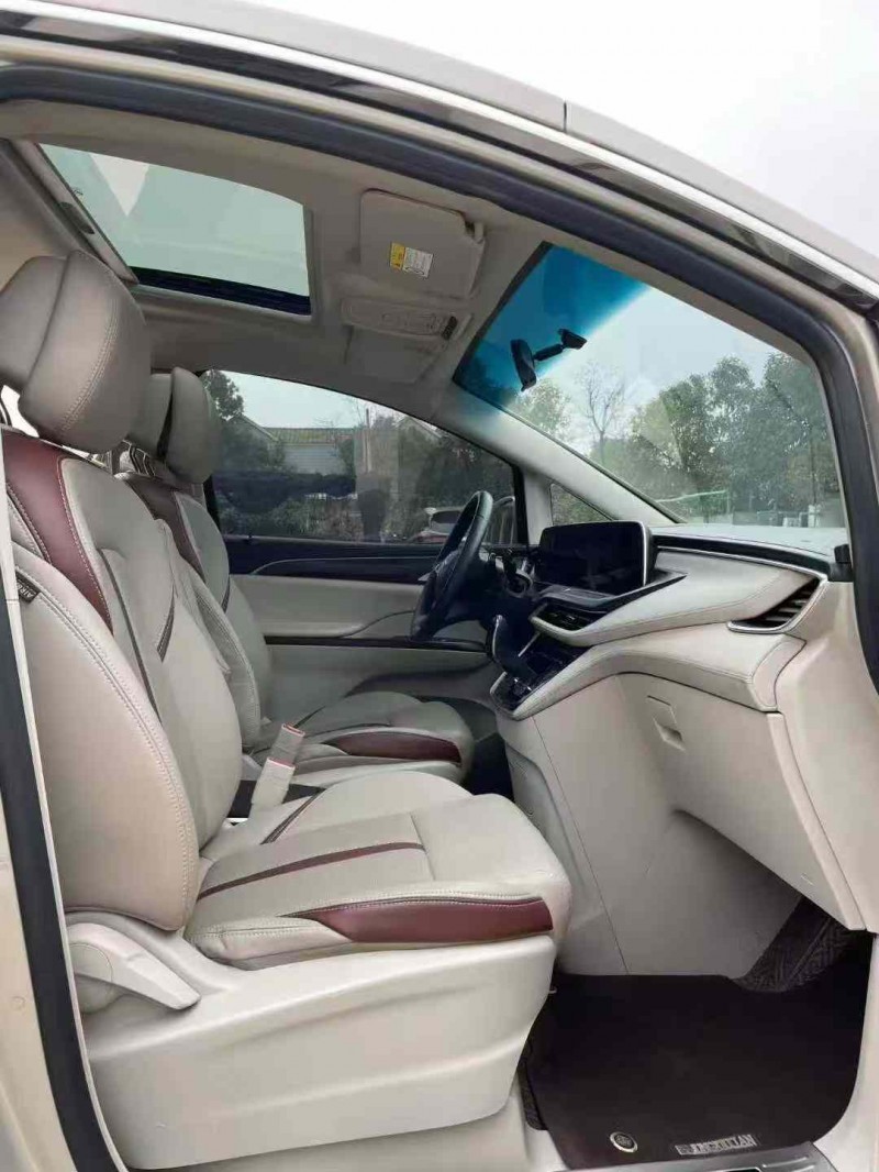 襄阳22年别克GL86