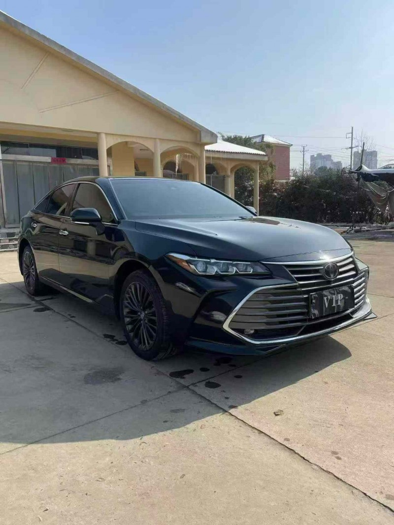 襄阳22年丰田亚洲龙2