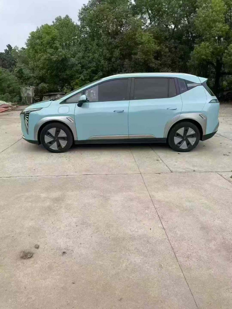 襄阳25年传祺埃安Y3