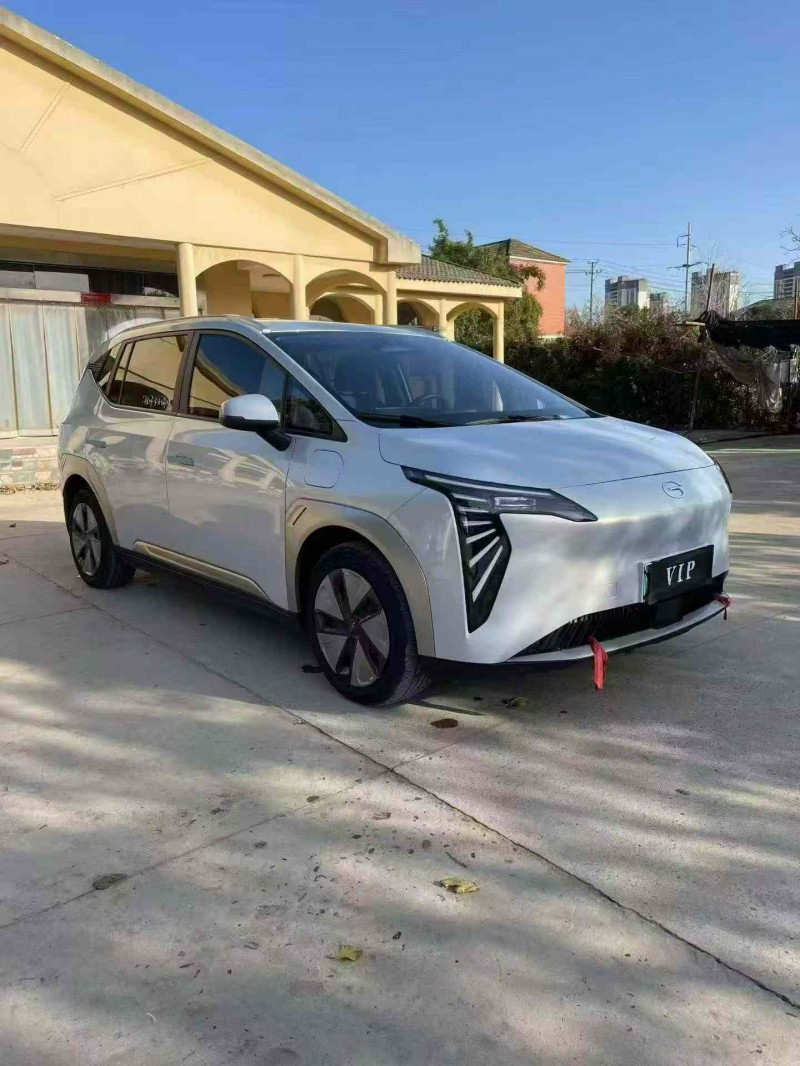 襄阳25年传祺埃安Y2