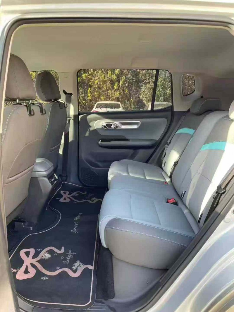 襄阳25年传祺埃安Y6