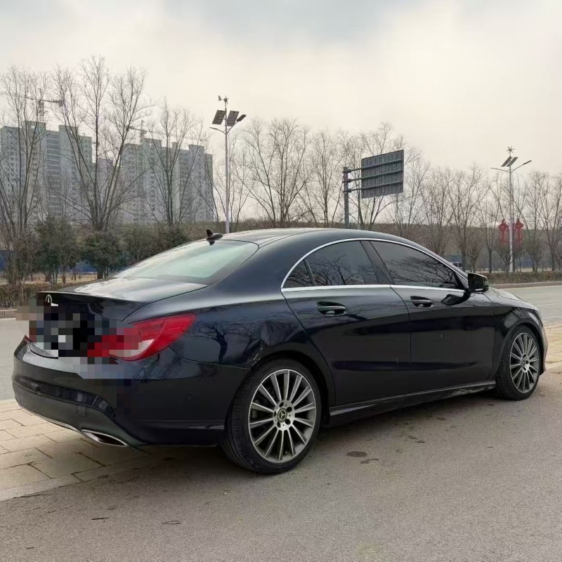 枣庄17年奔驰CLA9