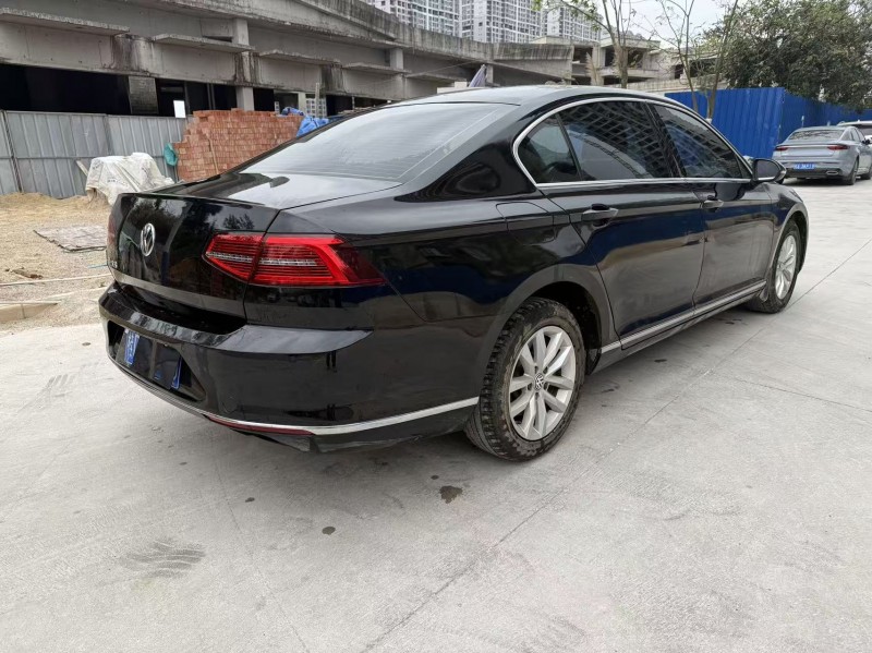 南宁18年大众迈腾3