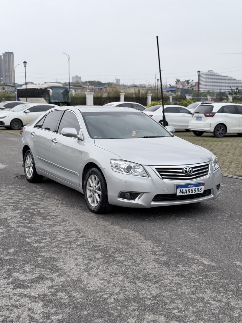 南宁10年丰田凯美瑞2