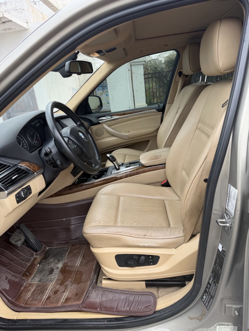 南宁10年宝马X57