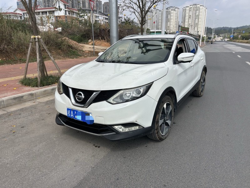 南宁19年日产逍客1