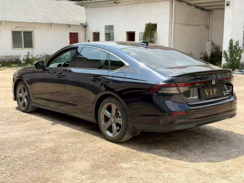 广州24年本田雅阁8