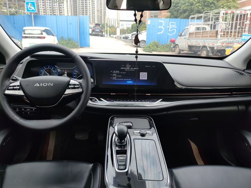 南宁22年传祺埃安S6