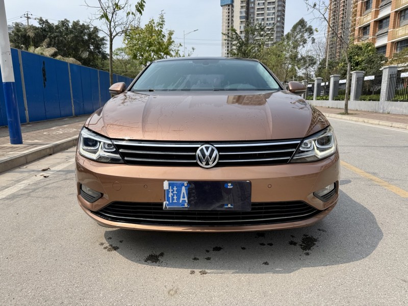 南宁16年大众凌渡1