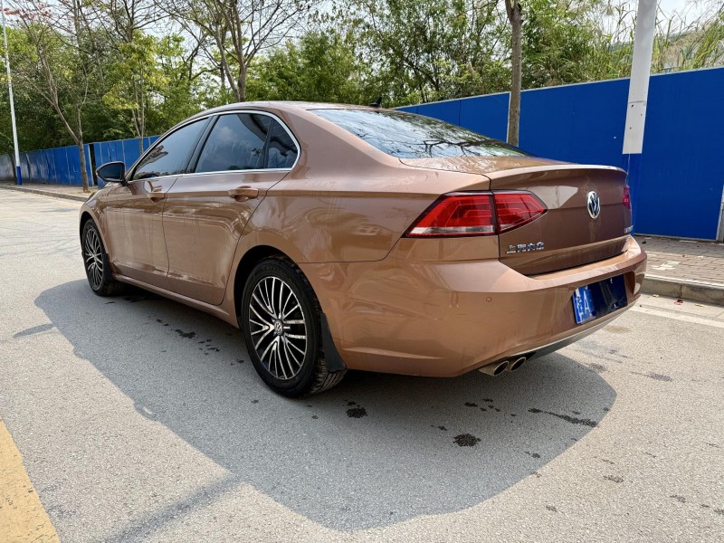 南宁16年大众凌渡5